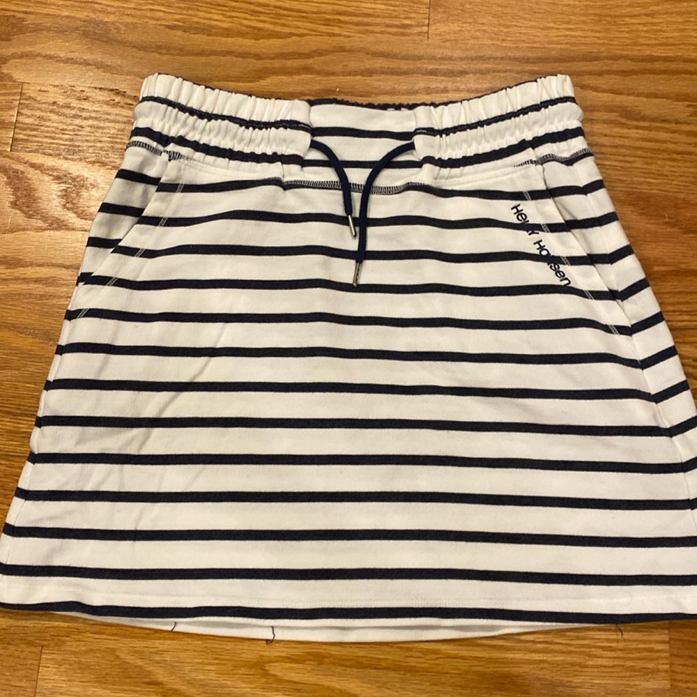 White with navy stripes XS Helly Hansen  skirt